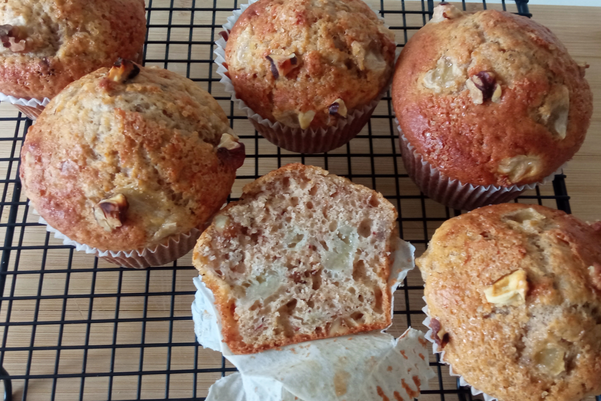 Banana Walnut Muffins – Moist, Nutty, and Naturally Sweet