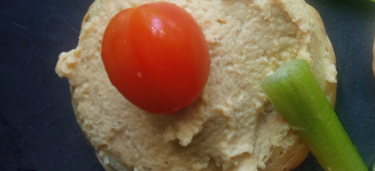 Classic Hummus Recipe: Smooth, Creamy, and Easy to Make