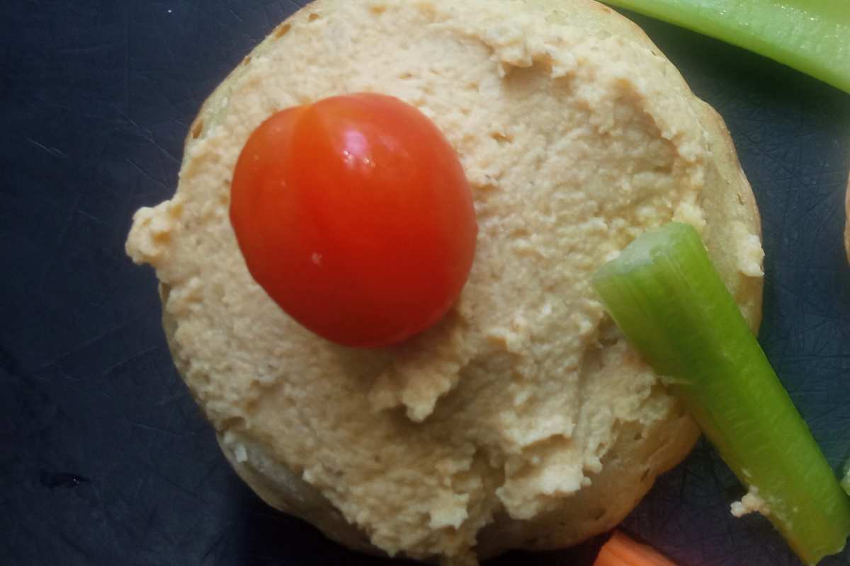 Classic Hummus Recipe: Smooth, Creamy, and Easy to Make