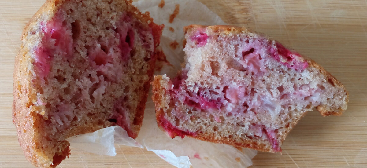 Strawberry Yogurt Muffins – A Simple and Delicious Recipe