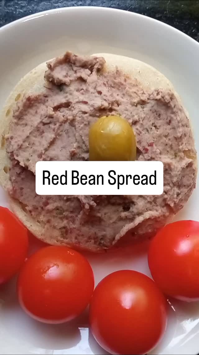 This creamy red bean spread is a bold twist on classic hummus—quick to make, full of flavor, and perfect for dipping or spreading! 🌿✨

Want to try it? The full recipe is on my blog – link in bio.

#redbeans #tahini #hummus #beanspread #doughandknow
