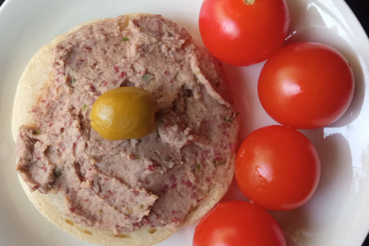 Red Bean Spread – A Fast, Flavorful Twist on Classic Hummus